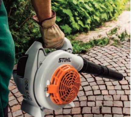 Leaf Blower